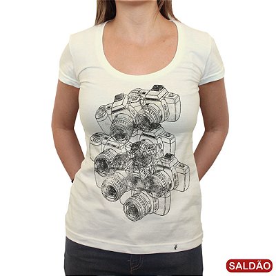 Cameras - Camiseta Clássica Feminina-Saldão