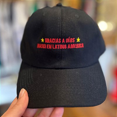Graças a Dios - Boné Bordado