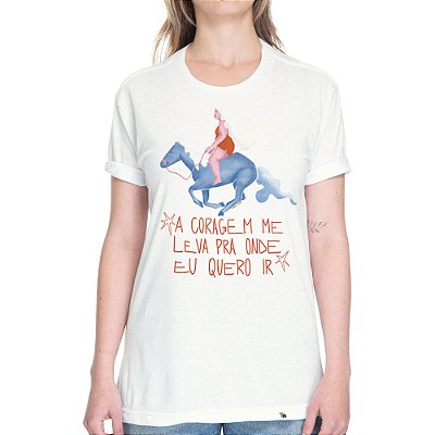 A Coragem me Leva de Barbara Tristão - AZMINA 25 - Camiseta Basicona Unissex