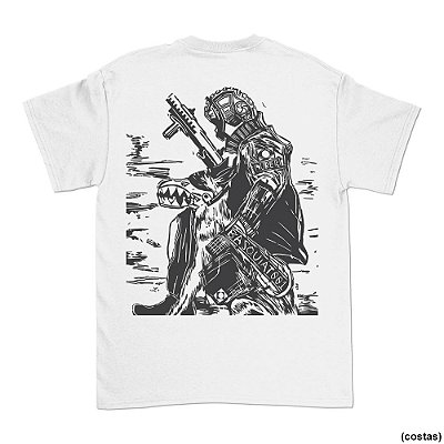 Basquiat 001 - SÓ COSTAS - Camiseta Basicona Unissex