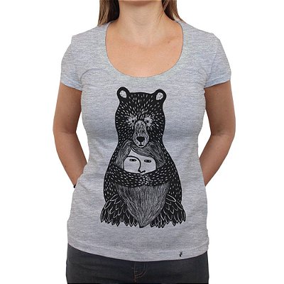 Abraço de Urso - Camiseta Clássica Feminina