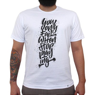 Don`t Stop Playing - Camiseta Clássica Masculina