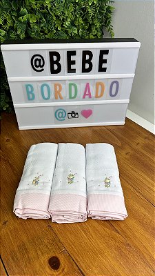 Kit 3 Fraldas de Ombro Bordadas a Mão