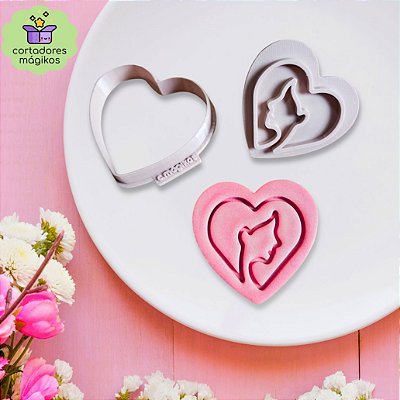 Cortador de Biscoito e Carimbo 8 de Março Dia da Mulher Coração com Rosto feminino