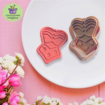 Cortador E Carimbo De Biscoito Mulher Maravilha Corpete Dia da Mulher 6cm biscoitos ou artesanato