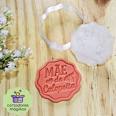 Carimbo + Cortador Dia das Mães texto "MÃE de calopsita" para biscoitos ou artesanato com puxador