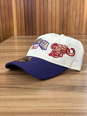 Boné New Era Bege e Roxo NEV25BON070