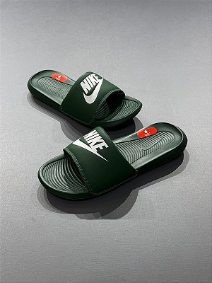 Slide Nike Victori One Verde e Branco