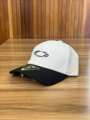 Boné Oakley Branco e Preto EUA Tincan 2024