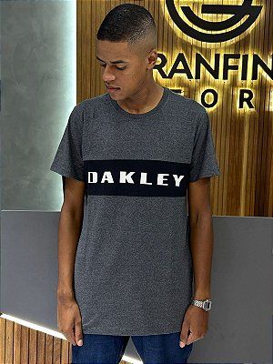 Camiseta Oakley Cinza Escuro FOA402137
