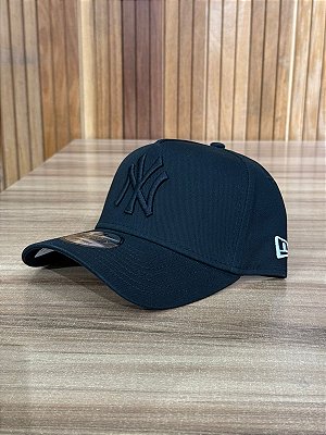 Bone New Era NY Yankees Preto MBV19BON144