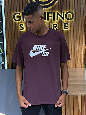 Camiseta Nike Vinho CV7539