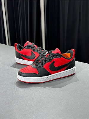Tênis Nike Borough Low Vermelho e Preto