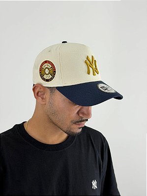 Bone New Era NY Yankees Creme, Azul Marinho e Dourado 60759012