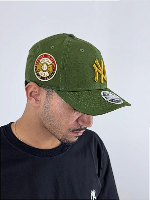 Bone New Era NY Yankees Verde e Dourado 60758998