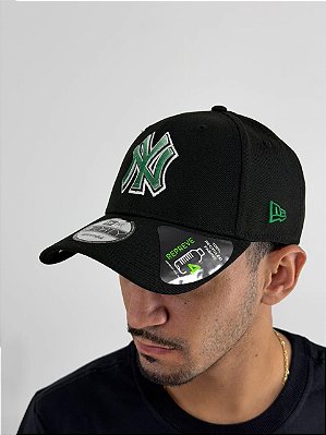 Bone New Era NY Yankees Preto e Verde 60766826