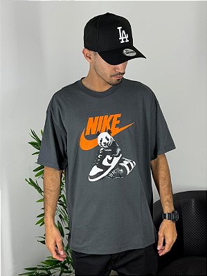 Camiseta Nike Cinza Escuro HQ9244-060