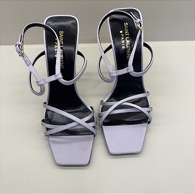 Lilac laminated sandal with