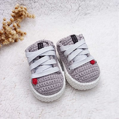 Tênis Confort Cano Curto - Cor Cinza - Tamanho P - calça de 0 a 4 meses aproximadamente
