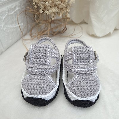 Sandália Confort - Cor Cinza- Tamanho 16 - calça de 2 à 4 meses aproximadamente