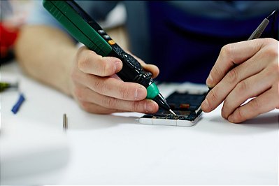 Troca de bateria de Samsung no centro de Aracaju/SE