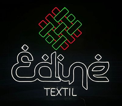 Letreiro Neon Personalizado  Solicite agora mesmo seu orçamento Aqui!