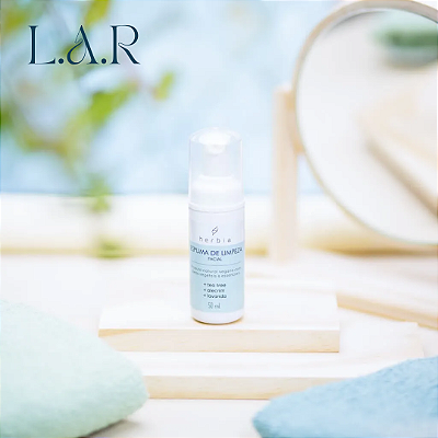 Espuma de Limpeza Facial Herbia Cosméticos