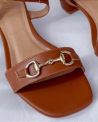 Sandália Napa Sant Caramelo