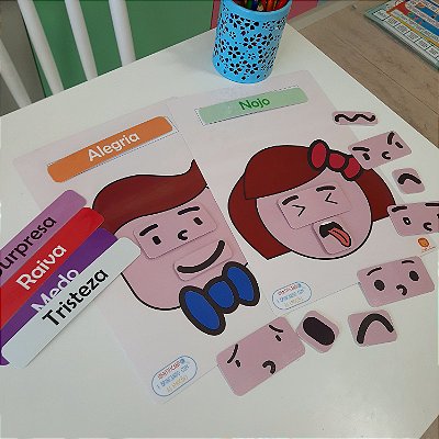 Identificando e Brincando com as Emoções