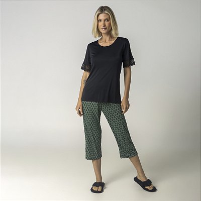 Pijama Feminino Capri Étnico Verde e Preto