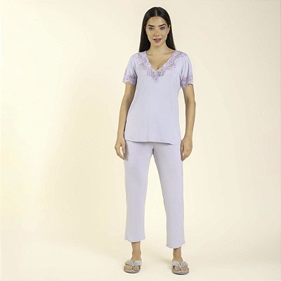 Pijama Feminino Capri Lilás Galáxia com Renda