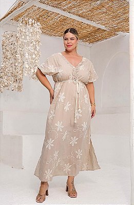 VESTIDO BORDADO LINHA PLUS