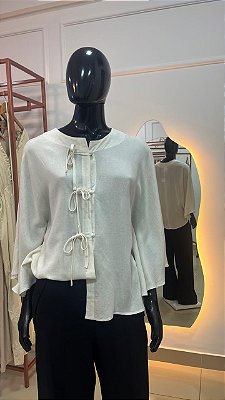 BLUSA BATA COM LAÇOS