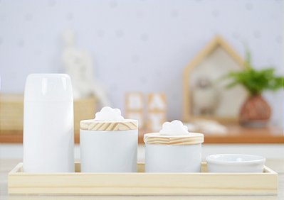 Kit Higiene Bebê Bandeja Tampa Pinus Porcelanas Mini Térmica Nuvem