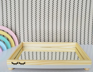 Bandeja Bebê Pinus Montessoriano Cílios Maternidade Decoração - B104