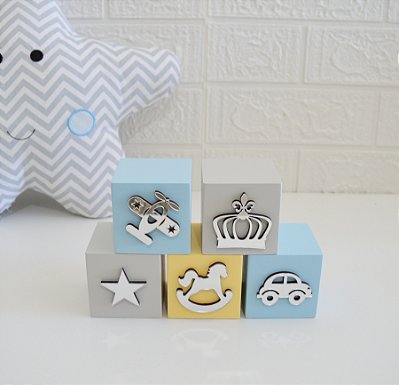 Kit 5 Cubos Prata Enfeite Nome Baby Bancada Maternidade Dado