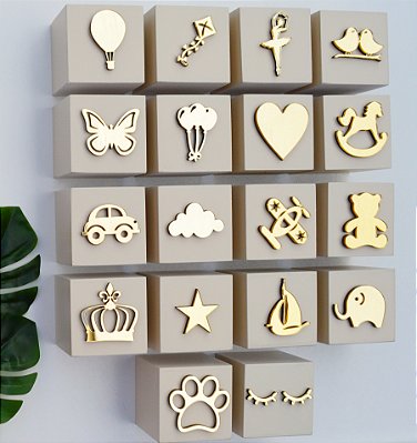 Kit 15 Cubos Dourado Letrinha Bebê Decoração Nicho Quarto Bebê