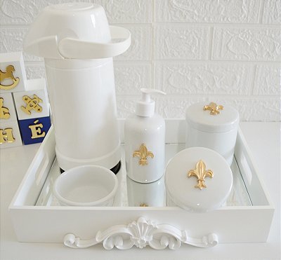 Kit Higiene Bebê Porcelana Térmica Quarto Maternidade - Tema Flor de Liz