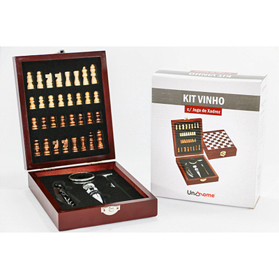 KIT DE VINHO C/ JOGO DE XADREZ - 5 PEÇAS