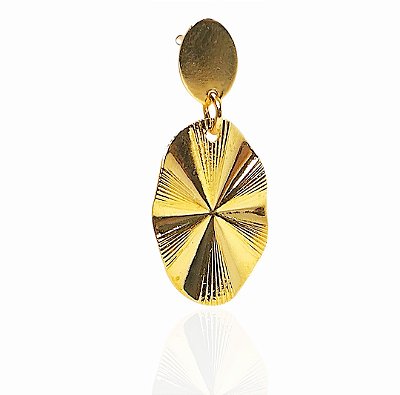 Brinco oval orgânico banhado ouro