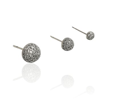 Conjunto brinco 3 esferas 4mm, 7mm, 9mm cravejado banhado prata