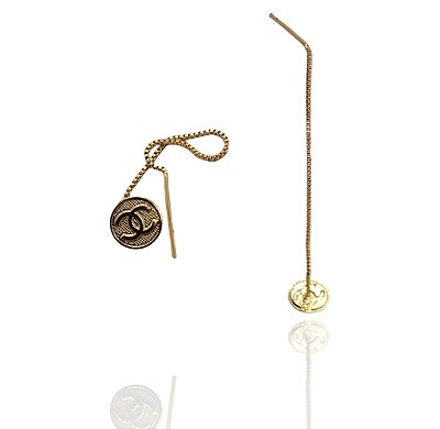 Brinco pendulo corrente e medalha 2C banhado ouro