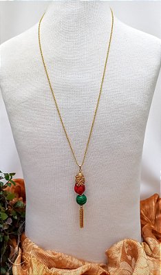 Colar Longo  Verde Vermelho.