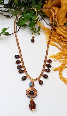 Colar Curto Gotas Marrons.