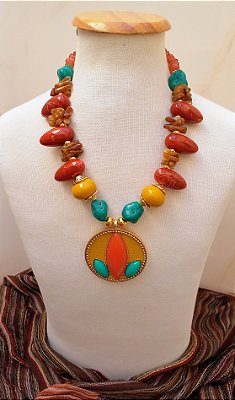 Max Colar Sol Iluminado.