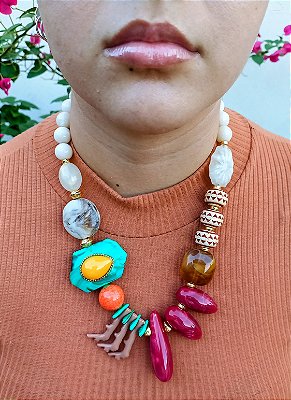 Maxi Colar Resinas Primavera.