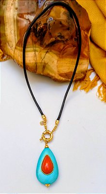 Colar Curto Gota Howlita.