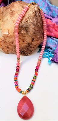 Colar Curto Rosa Claro Ágata.