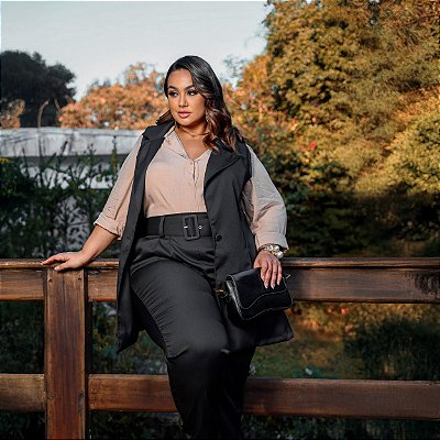 Colete Alfaiataria Plus Size Versátil