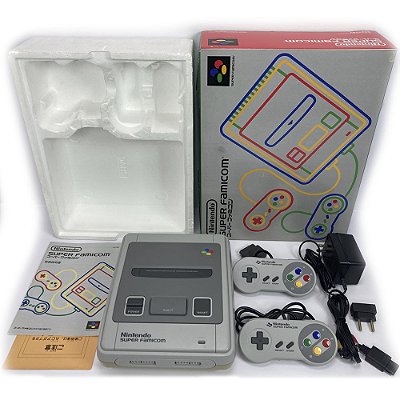 Super Famicom, Com Caixa Original, 2 Controles Originais, Nintendo (Usado)